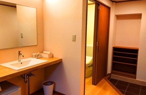 Sekigane Onsen House | Discover Misasa Onsen Seiryusou: Spa & Family-Friendly Stays