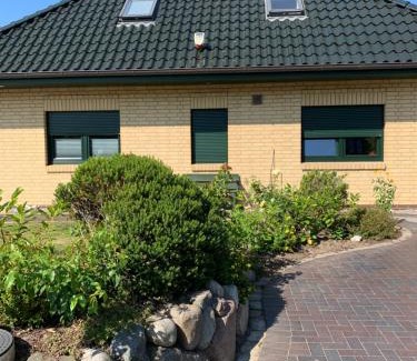 Heide Apartment | Family-Friendly Mischa: Guest Rated 9.5 for Unforgettable Stays
