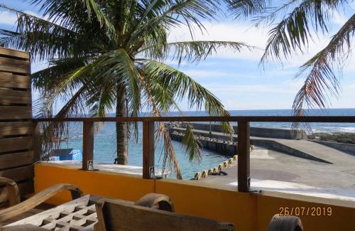 Eluan House | Oceanfront Mishe B&B: Guest Rated 9/10, Pet Friendly Stay
