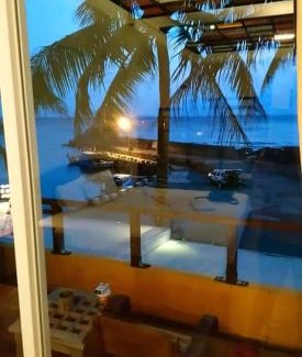 Eluan House | Oceanfront Mishe B&B: Guest Rated 9/10, Pet Friendly Stay
