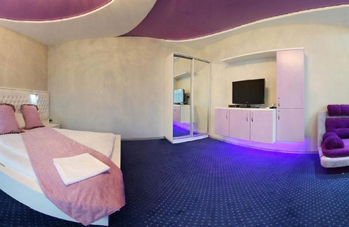Kharkiv Hotel | Budget-Friendly Mishel Hotel with Pet and Child Amenities