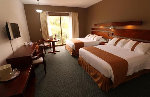 Huatusco Hotel | Inviting Mision Los Cocuyos Alta Montana with Pool & Hot Tub