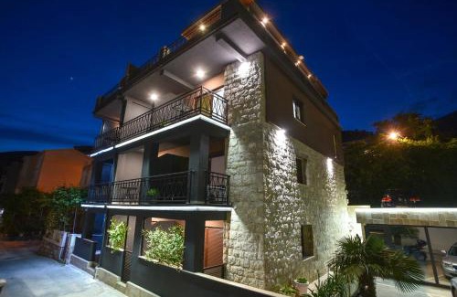 Podmaine Bed & Breakfast | Discover Misisuone Apartments Budva: 4-Star Family Retreat