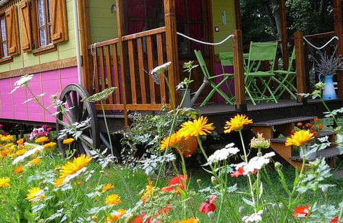 Saint-Chely-d'Aubrac House | Experience Miss Bohemia: 10/10 Rated, Ocean View & Pool