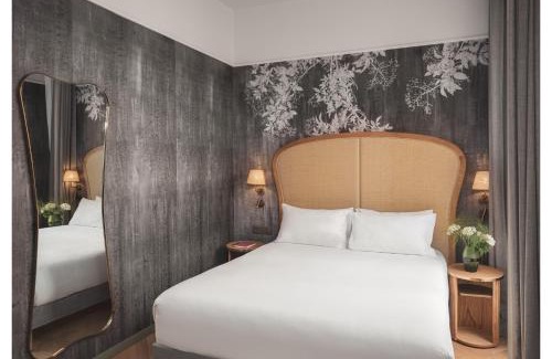 Ternes Hotel | Miss Fuller
