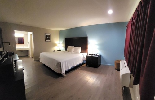 Hayward Hotel | Comfortable Mission Inn and Suites with Spa & Restaurant
