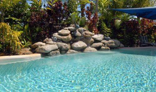 Wongaling Beach Resort | Relax at Mission Reef Resort: 4-Star Oceanfront Getaway