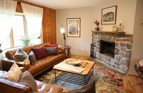 Upper Rattlesnake House | Outdoor Paradise at Missoula Rattlesnake Retreat - Pet Friendly