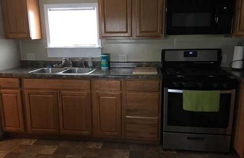 Chamberlain House | Discover Missouri River Rentals at American Creek Campground