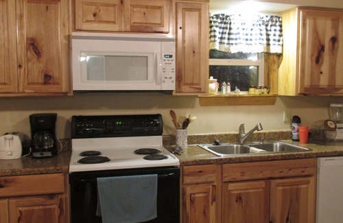 Warsaw House | Experience Missy's Get-a-Way: Lakefront Bliss Awaits