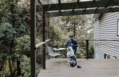 Mount Macedon Cabin | Mistwood: Mount Macedon - Family and Pet Friendly