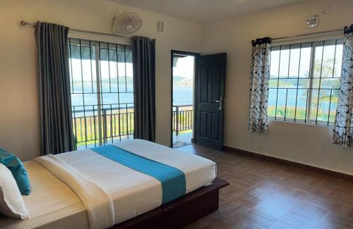 Tariyod Resort | Scenic Misty Dam Wayanad Resort with Banasura Lake Views