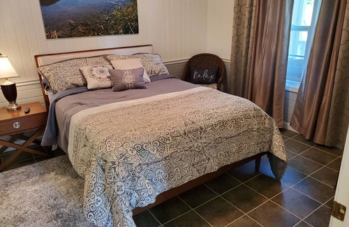 Pikeville Bed & Breakfast | Family-Friendly Misty Morn Suite at Fall Creek Falls Inn