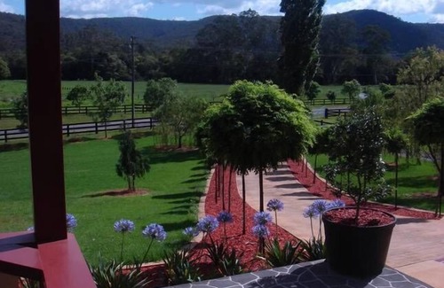 Wyong Creek House | Escape to Misty Mountain Farm Stay - Book Your Retreat Now