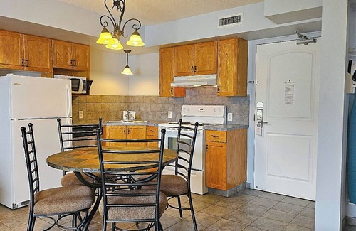 Grande Cache Hotel | Inviting Misty Mountain Inn and Suites with Breakfast & More