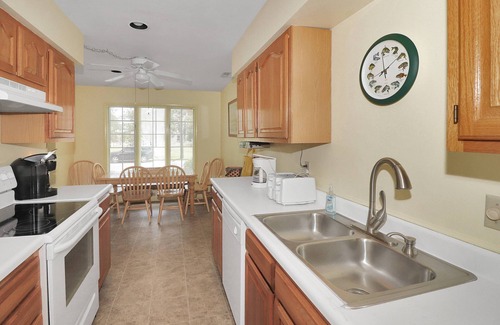 Chincoteague House | Misty's Thicket - Relax with Water Access and Screened Porches