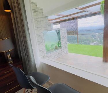 Devikolam Hotel | Discover Misty Wonders: 5-Star Stay with Family Amenities