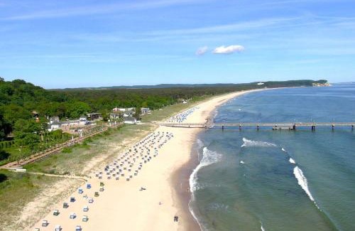 Gohren Apartment | Serene Sea View Retreat with Free Pool Access in Sellin