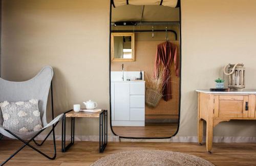 Longreach Other | Experience Mitchell Grass Retreat with Pool & Ocean Views