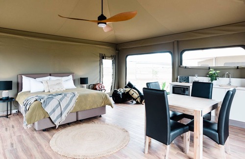 Longreach Other | Eco-Friendly Haven at Mitchell Grass Retreat - 4 Star Stay