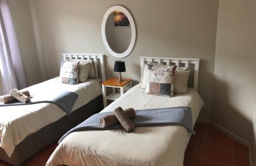 Kentani Apartment | Scenic Mitford Views: Oceanfront Getaway with Dining Options
