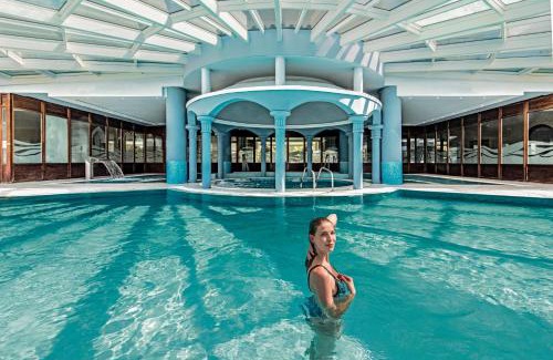 Kamena Vourla Resort | Experience Mitsis Galini: 5-Star Oceanfront Retreat
