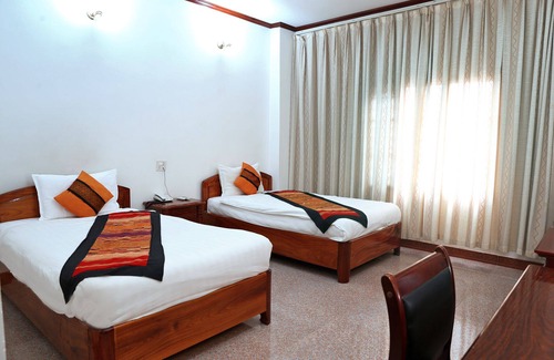 Luang Prabang Hotel | Budget-Friendly Mittaphap Hotel II with Breakfast & Kitchen