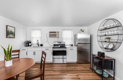 Ludington Apartment | Mitten Flats #1 - Just Steps from the Beach & Pet Friendly!