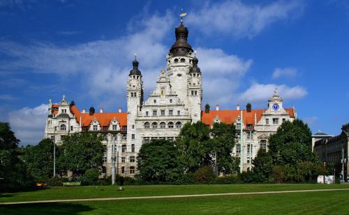 Reudnitz-Thonberg Apartment | Discover Mitten in Leipzig Wohnung 1 - Pet Friendly Retreat