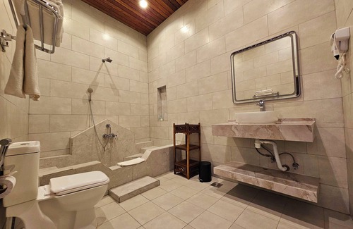 Stone Town Hotel | Mizingani Seafront Hotel