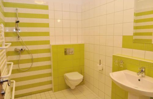 Lajosmizse Hotel | Discover Mizse Motel: Pet Friendly & Family-Oriented Stay