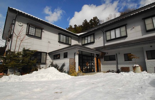 Katashina House | Exceptional Mizubasho no Yado Higashi with Hot Tub & Breakfast
