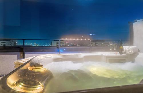 Tractorul Apartment | Highly Rated MK Apartments Brasov - Pet and Child Friendly