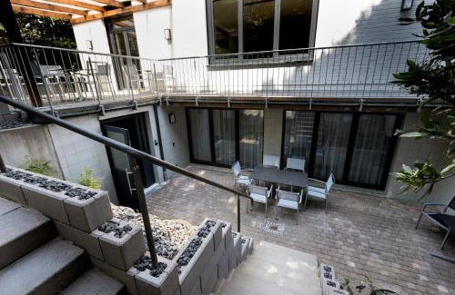 Eschborn House | Comfortable Stay at mk monteurzimmer Eschborn with Breakfast