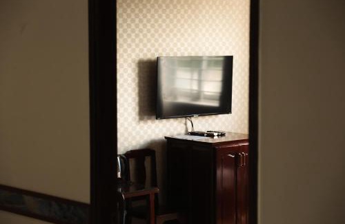 My Tho Hotel | Welcoming Minh Kieu 2 Hotel with Breakfast & Hot Tub