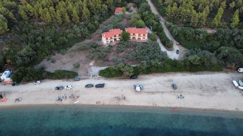 Sithonia House | Unforgettable ML Aretes: Oceanfront Retreat with Top Reviews