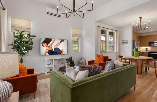Makaha Valley House | Discover Marbella Lane: A Paradise Getaway in Makaha