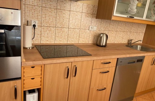 Marianske Lazne Apartment | Discover ML Suites: Pet-Friendly Stay with Breakfast Included