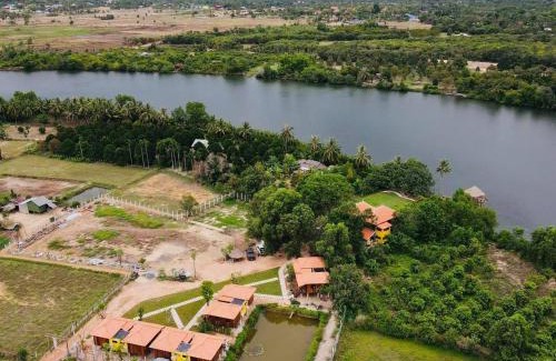 Kampot Resort | Mlis Kampot River