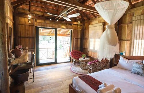 Kampot Resort | Mlis Kampot River