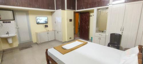 Tambaram Hotel | MM stays