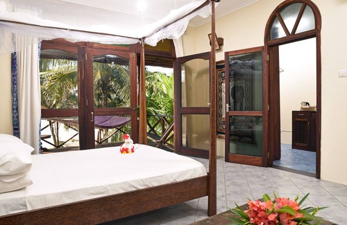 Nungwi Resort | Relax at Mnarani Beach Cottages: Ocean Views & Spa
