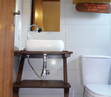 Rio Vermelho Sul House | Delightful Moçamba Lodge: Pet & Child-Friendly Retreat