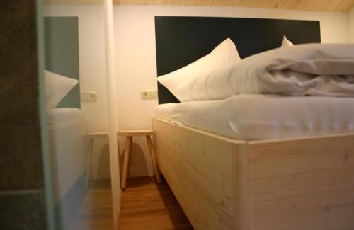 Gaschurn Ski Chalet | Exceptional MO Chalet: Pet-Friendly Retreat with Hot Tub