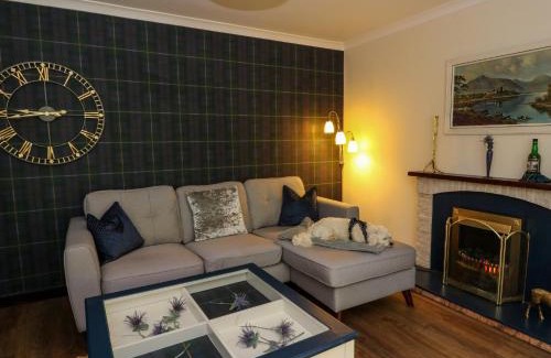 Roybridge House | Mo Dhachaidh: 4-Star Family & Pet-Friendly Retreat