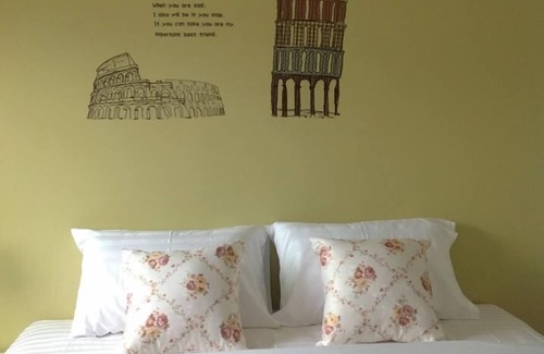 Kham Yai Hotel | Budget-Friendly Mo Do Ong Place with Family Kitchen Amenities