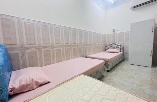 Al Ghubrah Ash Shamaliyyah Hostel | MO Hostel