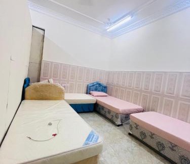 Al Ghubrah Ash Shamaliyyah Hostel | MO Hostel