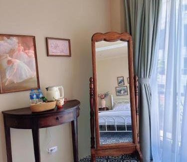 Long Hung House | Mơ Mơ Cottage - The Rosie