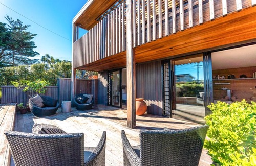 Blackpool House | Ocean View Retreat at Moa 30 Raro - Waiheke Island